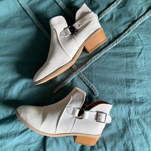 Mini cowgirl booties